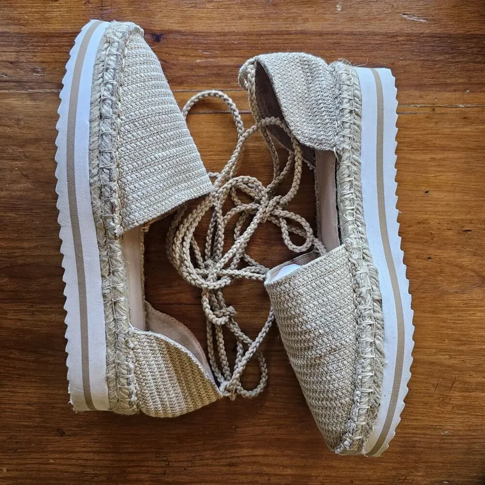 JLO Larenn Gold Espadrille Platform Gladiator Sandals Slip-On Size 8.5 Summer